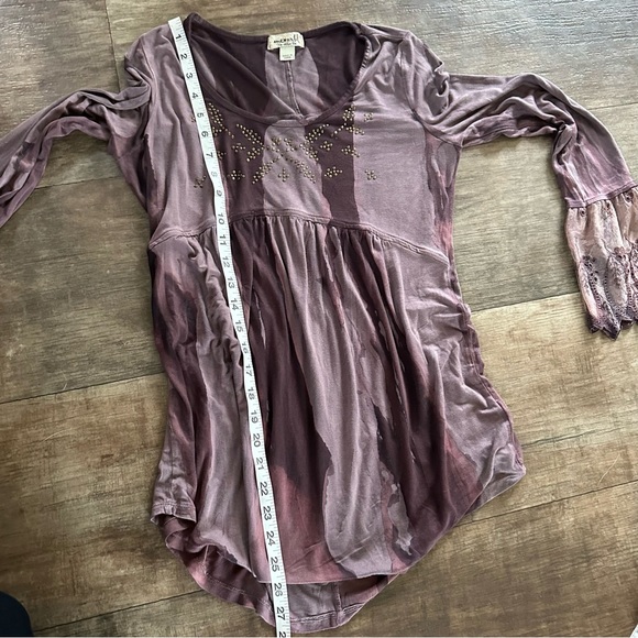 One World purple tie dye lace bell sleeve bohemian top - Picture 8 of 8